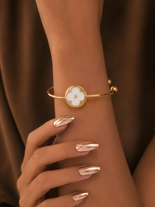 Anti-Tarnish White Clover Gold Cuff Bracelet – Adjustable Open Bangle for Women